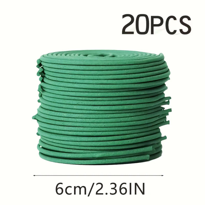 Roll of green rubber bands with '20PCS' and dimensions '6cm/2.36IN' on a white background